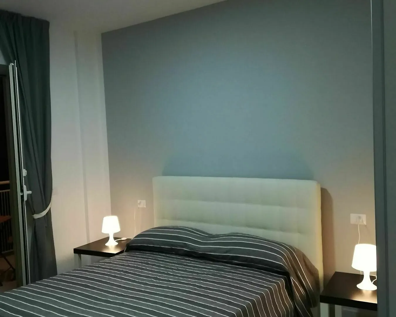 Bed and Breakfast Neapolis Center 2*, Neapol
