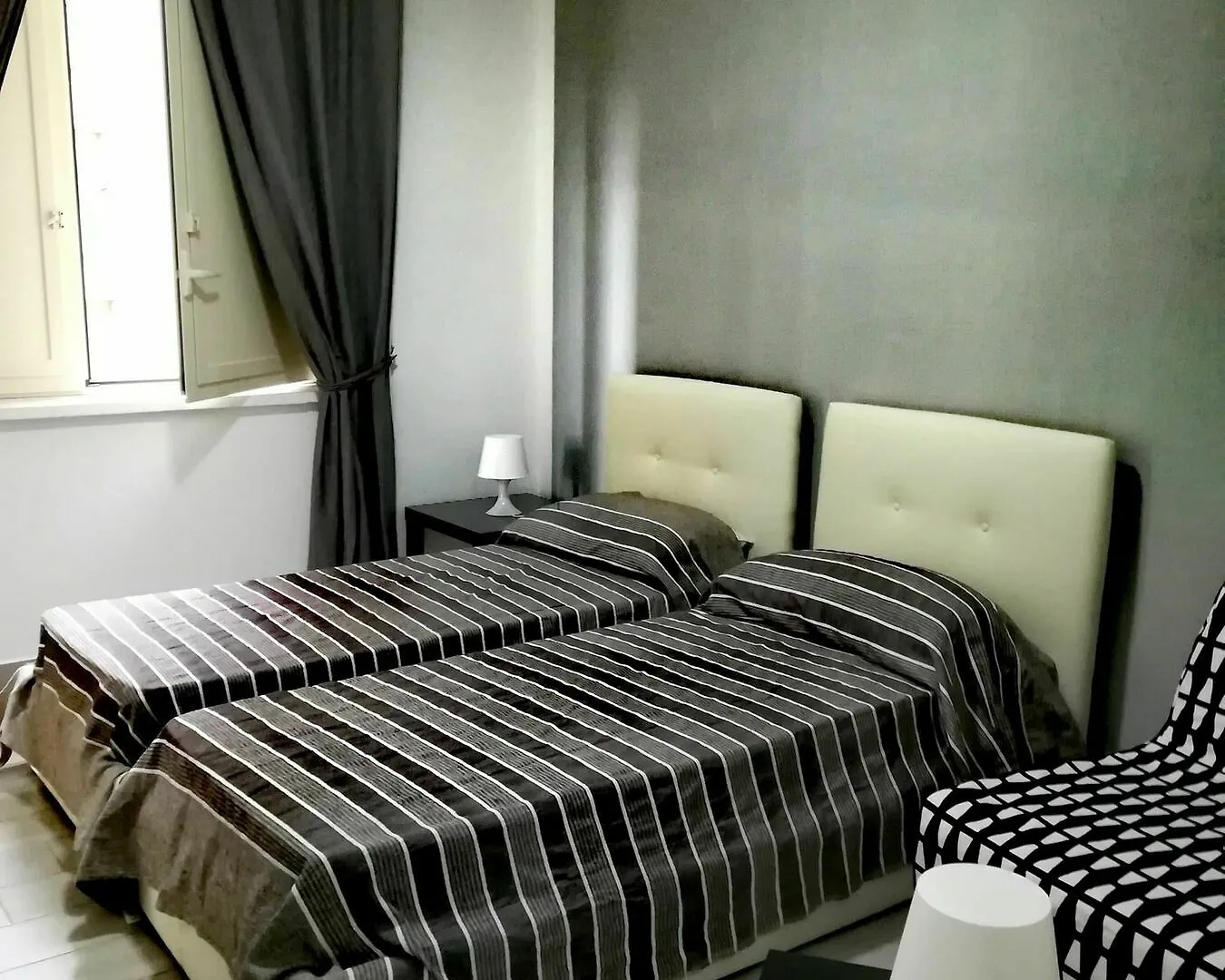 Bed and Breakfast Neapolis Center