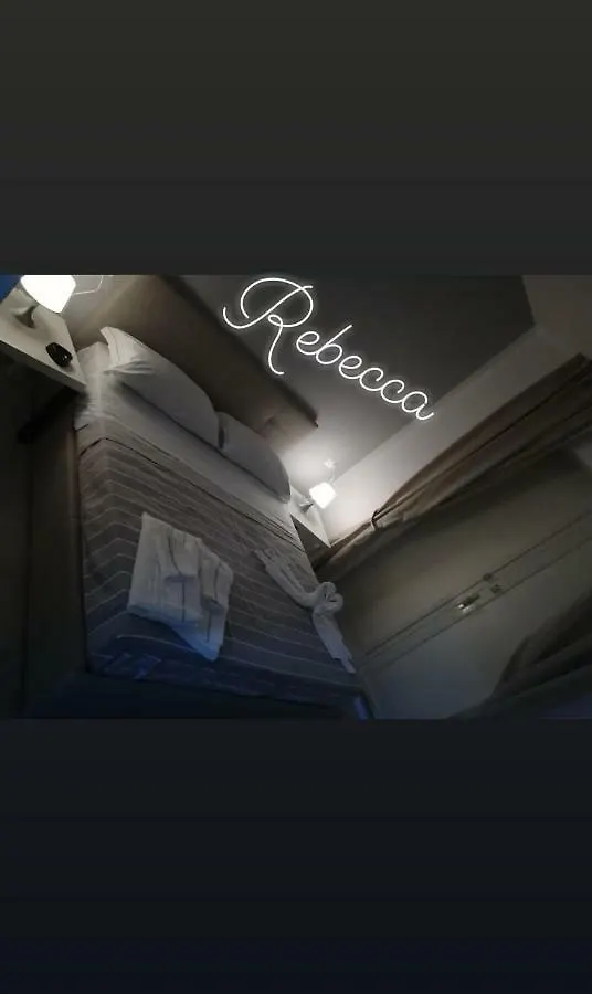 Bed and Breakfast Neapolis Center 2*, Neapol
