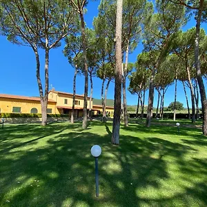 Borgo Bernabei , Buriano (Grosseto) Itálie