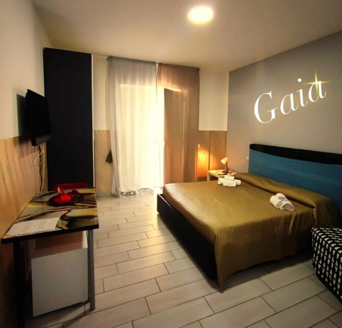 Neapolis Center Bed & Breakfast 2*, Naples Italy